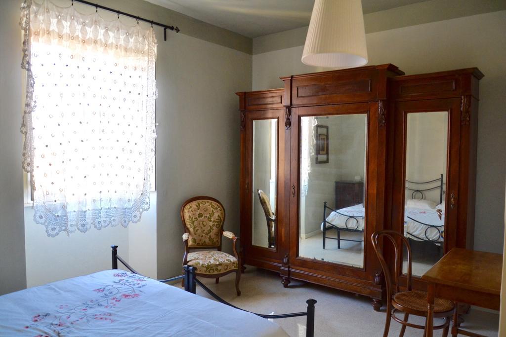 B&B I Due Gelsi Monte Libretti 部屋 写真