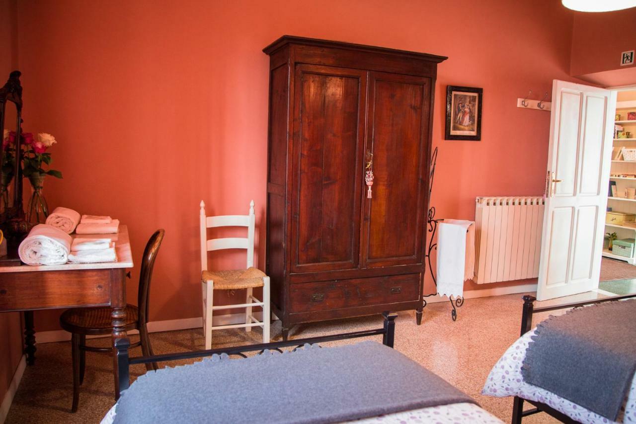 B&B I Due Gelsi Monte Libretti エクステリア 写真